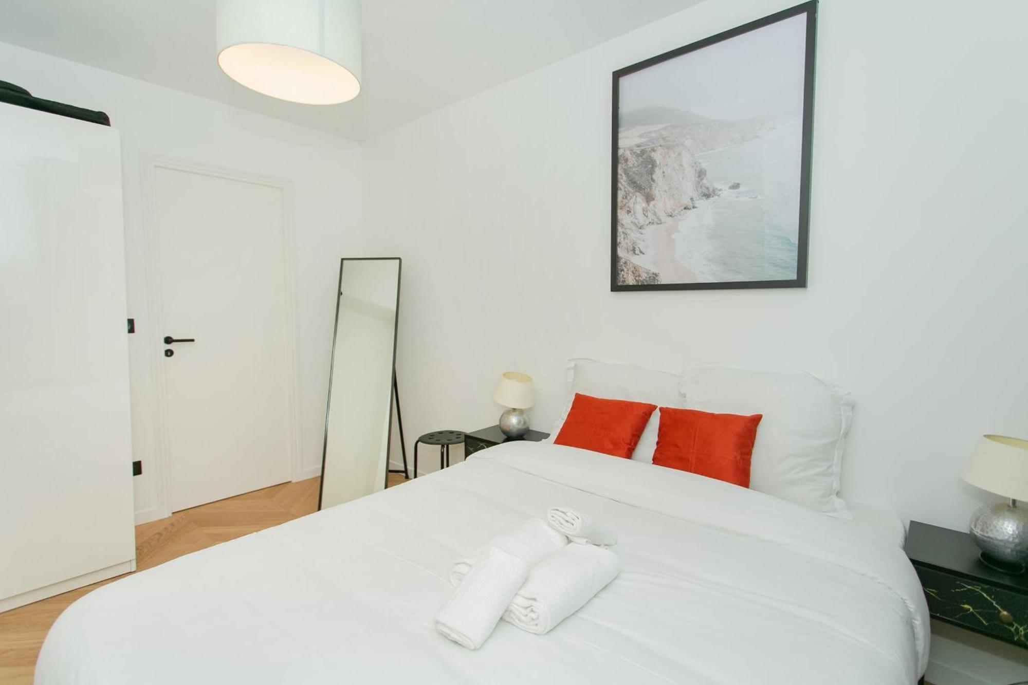 Haussmann - 2br Near Champs-elysees - Cityapartmentstay Parijs