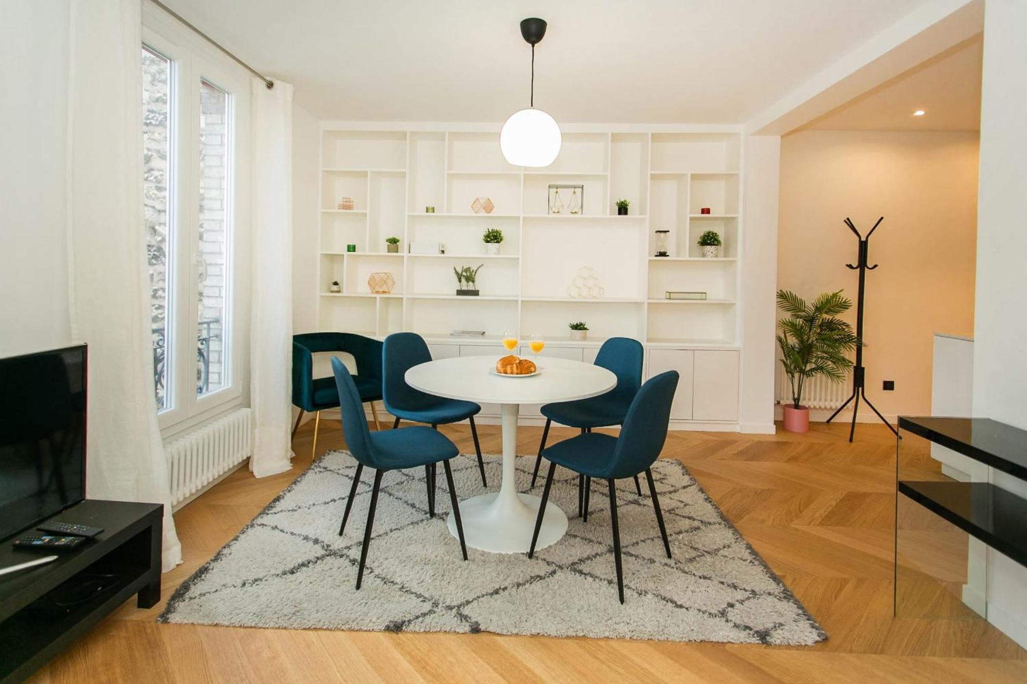 Haussmann - 2br Near Champs-elysees - Cityapartmentstay * Parijs